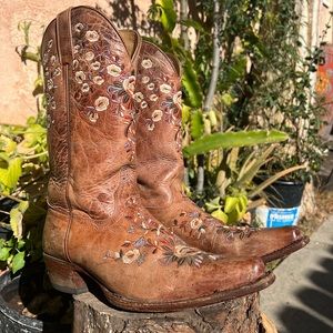 Shyanne snip toe boots